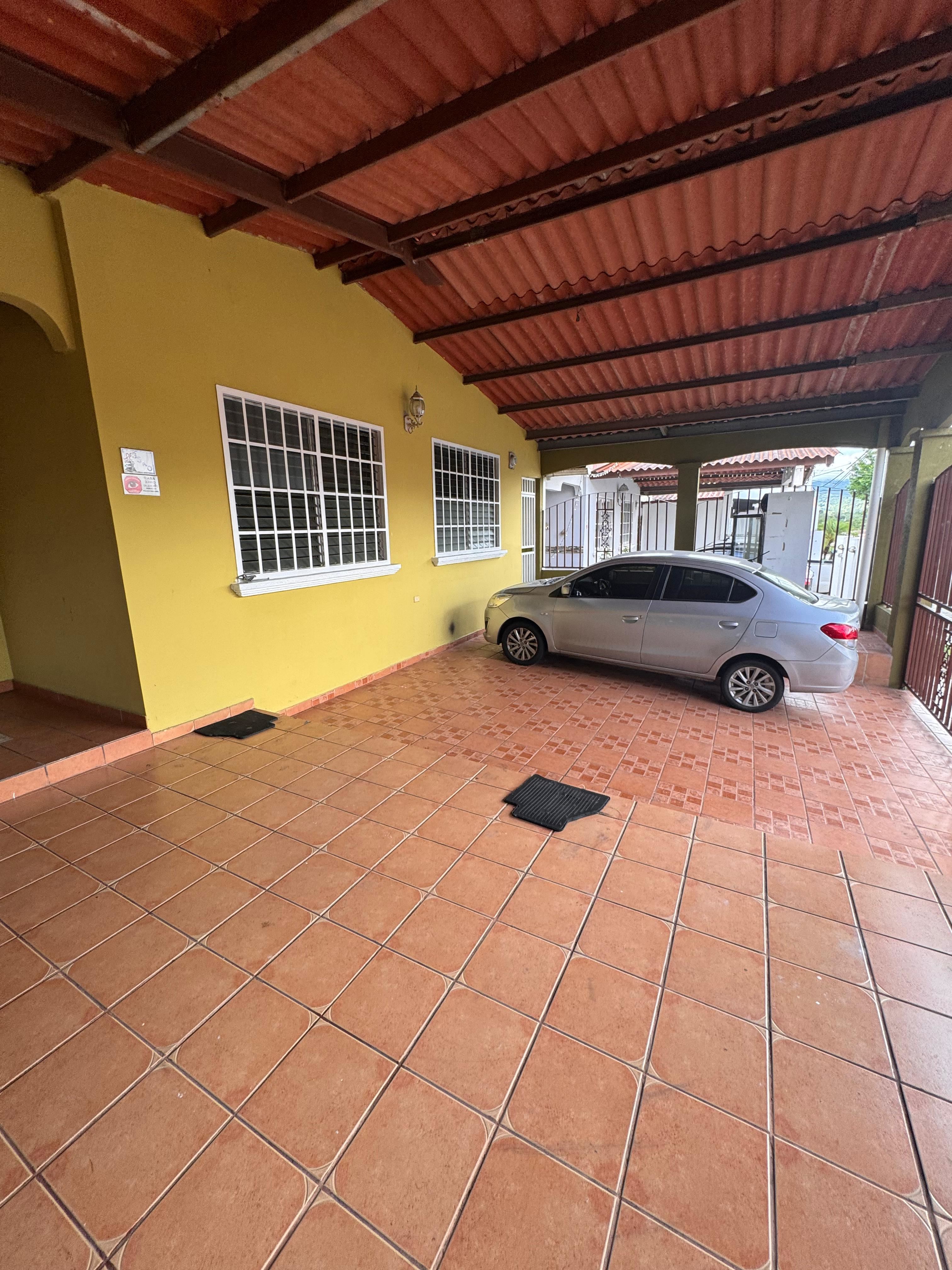 House Rental - Brisas del Golf